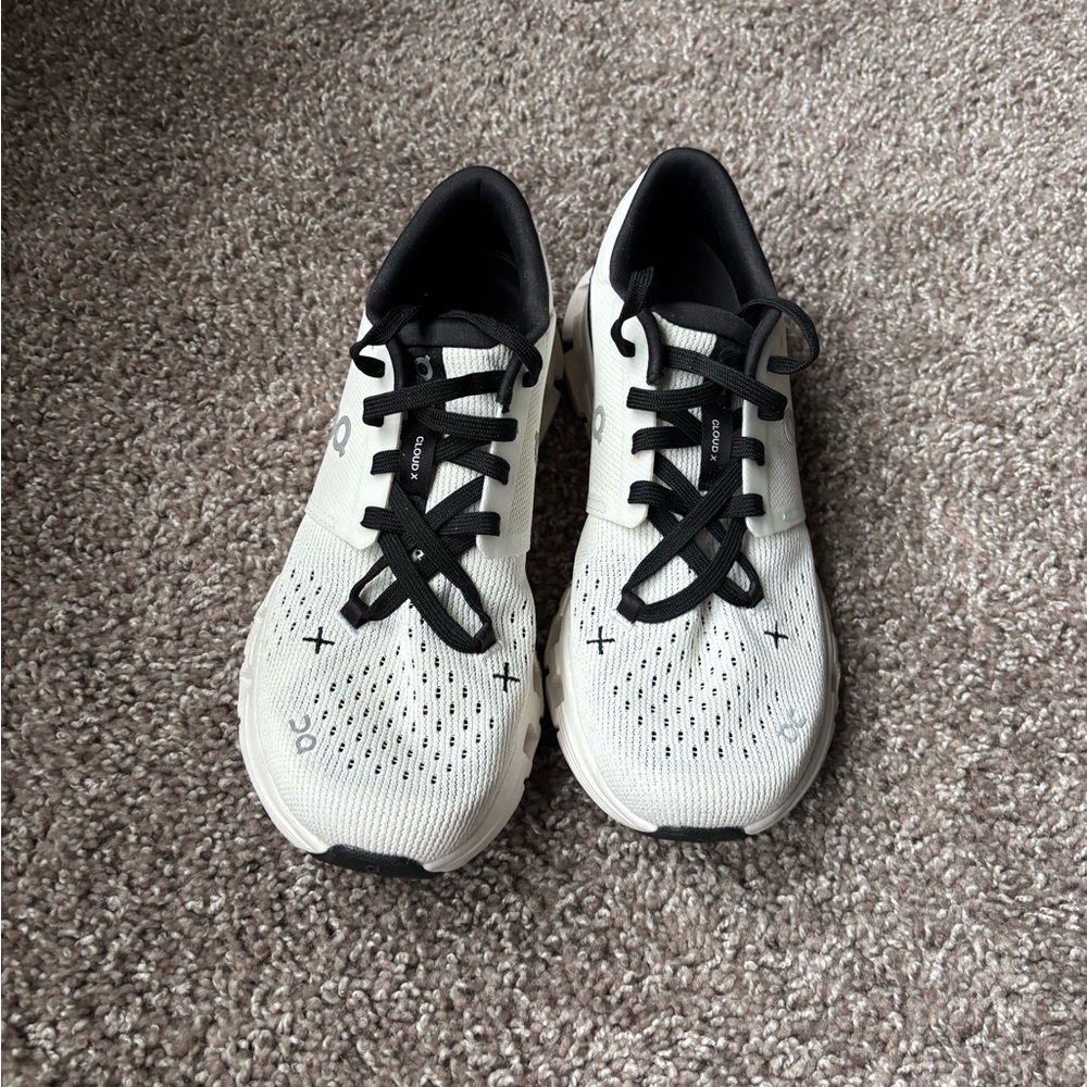 On Cloud x 4 Training Shoe